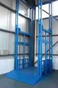 南京厂房电动升降货梯设计安装找重霸起